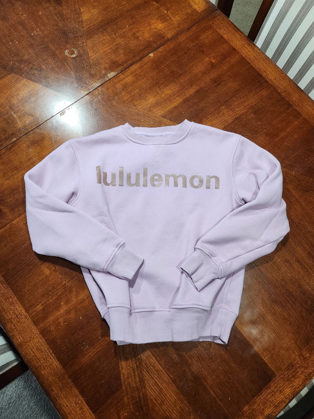 lululemon athletica Lavender Crewneck Sweatshirt Women Size 6